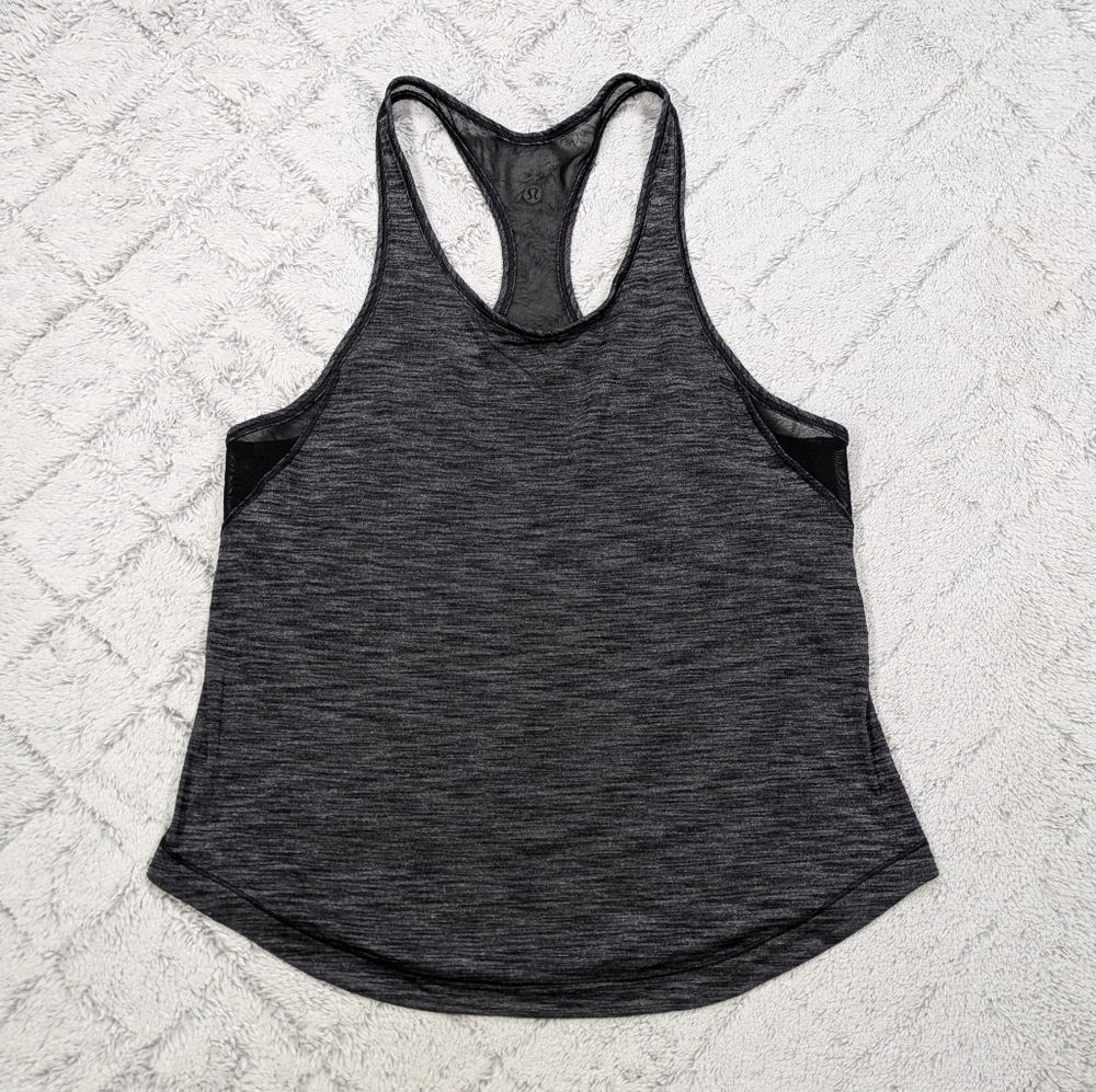 Lululemon Top Women's 4 Gray Heathered Long Distance Racerback Tank Mesh Back